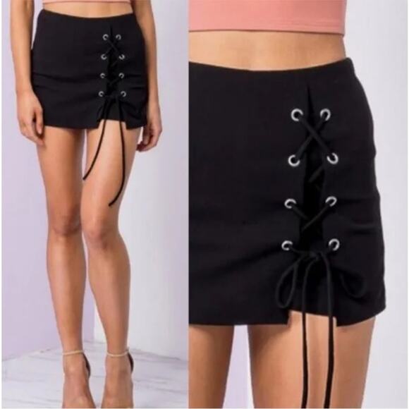 Blue Blush Black Side Tie Skort Sz M - Picture 1 of 10